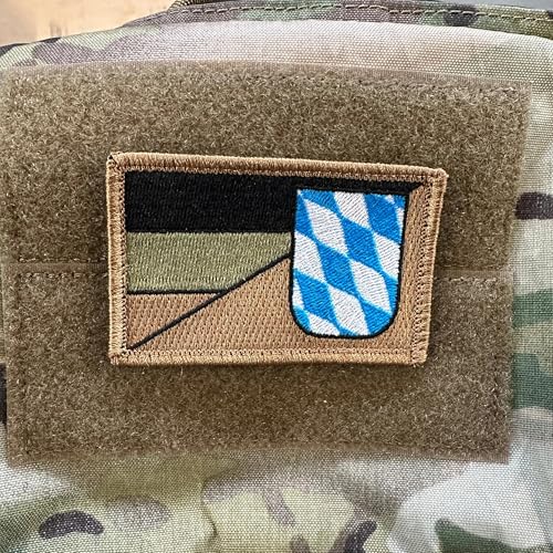 Deutschland Bundesländer Bayern Flaggen Subdued für Jäger, Bundeswehr, Schützen, Armee und einfach zum Sammeln mit Hakenklett für Rucksack, Jacke usw Deutschland Bundesländer Bayern Flaggen Subdued für Jäger, Bundeswehr, Schützen, Armee und einfach zum Sammeln mit Hakenklett für Rucksack, Jacke usw von Patchlab