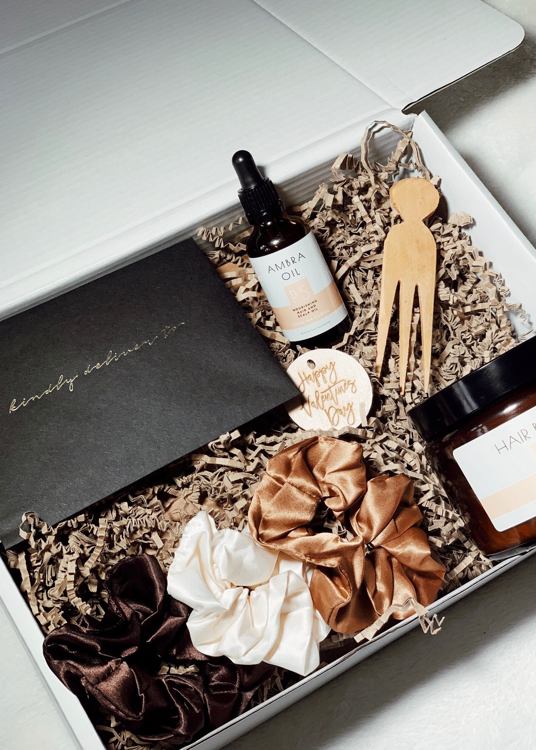 Luxuriöse Natürliche Haarpflege/ Selbstpflege Spa Geschenkbox Luxuriöse Natürliche Haarpflege/ Selbstpflege Spa Geschenkbox von PeachSalamander