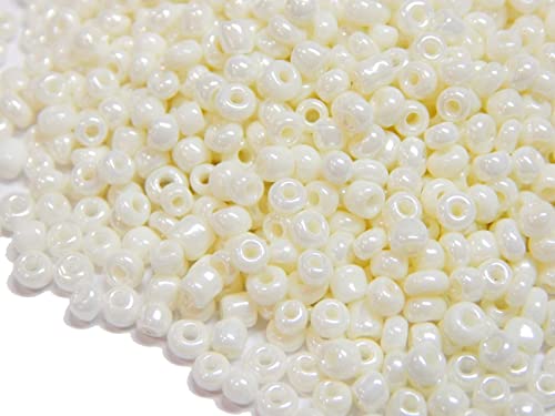 1100 Stück Glas Rocailles Perlen 4mm, 6/0, Pony Perlen, Klar Mini Rund Perlen, Seed Beads, (Beige Opak) von Perlin