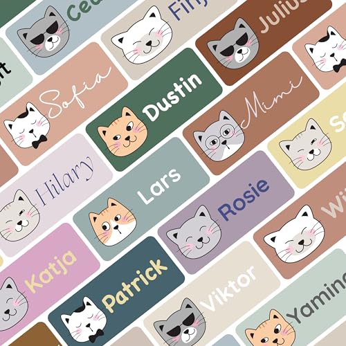 Namensaufkleber Set für Kinder in der Schule (225 Stück), Personalisierte Namensetiketten für Schulsachen, waschmaschinenfest (Cartoon Cats) von Petite Print