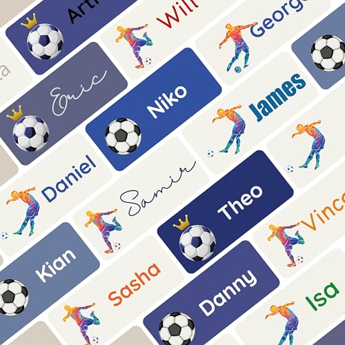 Namensaufkleber Set für Kinder in der Schule (75 Stück), Personalisierte Namensetiketten für Schulsachen, waschmaschinenfest (Fußball Neon) von Petite Print