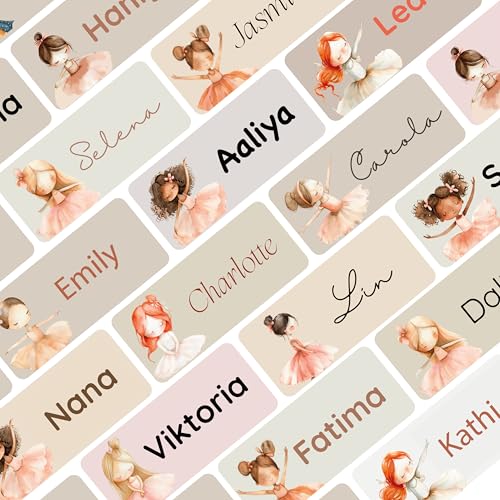 Petite Print® Namensaufkleber Set für Kinder in der Kita (225 Stück), Personalisierte Namensetiketten für Kleidung & Gegenstände, waschmaschinenfest (Ballerina) von Petite Print
