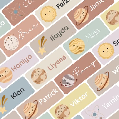 Petite Print® Namensaufkleber für Kinder (225 Stück), Schule, Kindergarten, Kleidung & Gegenstände, Namensetiketten personalisiert mit Namen und waschmaschinenfest (Solar Rose) von Petite Print