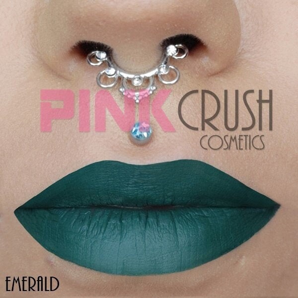 Smaragdgrün Matt Flüssiger Lippenstift von PinkCrushCosmetics
