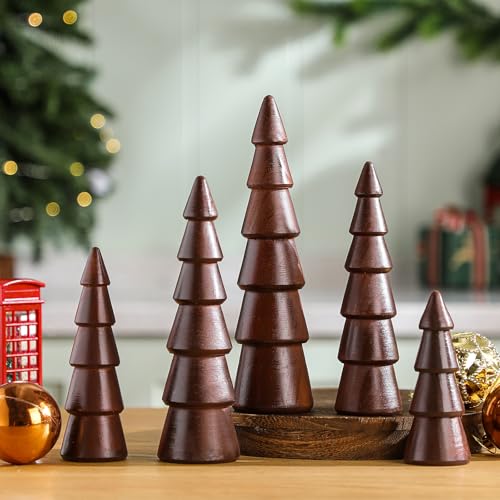 Pinkunn 5 Stück Holz Weihnachtsbaum Tischdekoration Xmas Tischplatte Tafelaufsätze Baumfigur Bauernhaus Tischschild für Festliches Ornament Kaminregal Home Decor Urlaub Party Indoor Outdoor Pinkunn 5 Stück Holz Weihnachtsbaum Tischdekoration Xmas Tischplatte Tafelaufsätze Baumfigur Bauernhaus Tischschild für Festliches Ornament Kaminregal Home Decor Urlaub Party Indoor Outdoor von Pinkunn