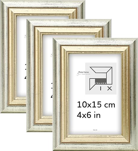 Pix FRAMES Bilderrahmen Vintage 10x15 cm 3er Set Fotorahmen aus Holz mit Scheiben aus Plexiglas - Retro Rahmen zum Aufhängen und Aufstellen - Gealterter Fotorahmen - Silber-Gold Pix FRAMES Bilderrahmen Vintage 10x15 cm 3er Set Fotorahmen aus Holz mit Scheiben aus Plexiglas - Retro Rahmen zum Aufhängen und Aufstellen - Gealterter Fotorahmen - Silber-Gold von Pix FRAMES