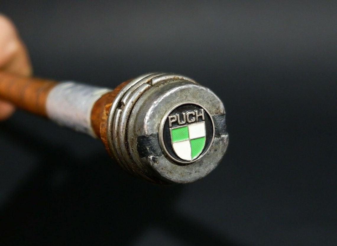 Antiker Spazierstock Aus 165 Zuckerrohr Antiker Spazierstock Aus 165 Zuckerrohr von Plemeniti