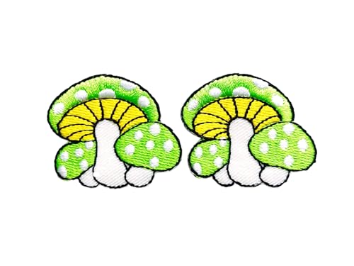 PLpatch Set mit 2 kleinen Pilzen mit Punkten, niedliches Cartoon-Zauberpilz-Logo, 1 Aufnäher, zum Aufbügeln, bestickte Applikation, Abzeichen, Schild, Patch, Kleidung, Kostüm (Grün 1) von Ploen Love