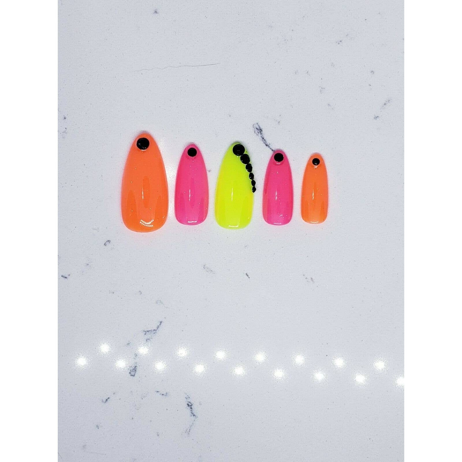 Benutzerdefinierte Luxus Presse Auf Nägel Gefälschte Handgefertigt 10 Pc Set Bling Neon Orange von PolishedPressed