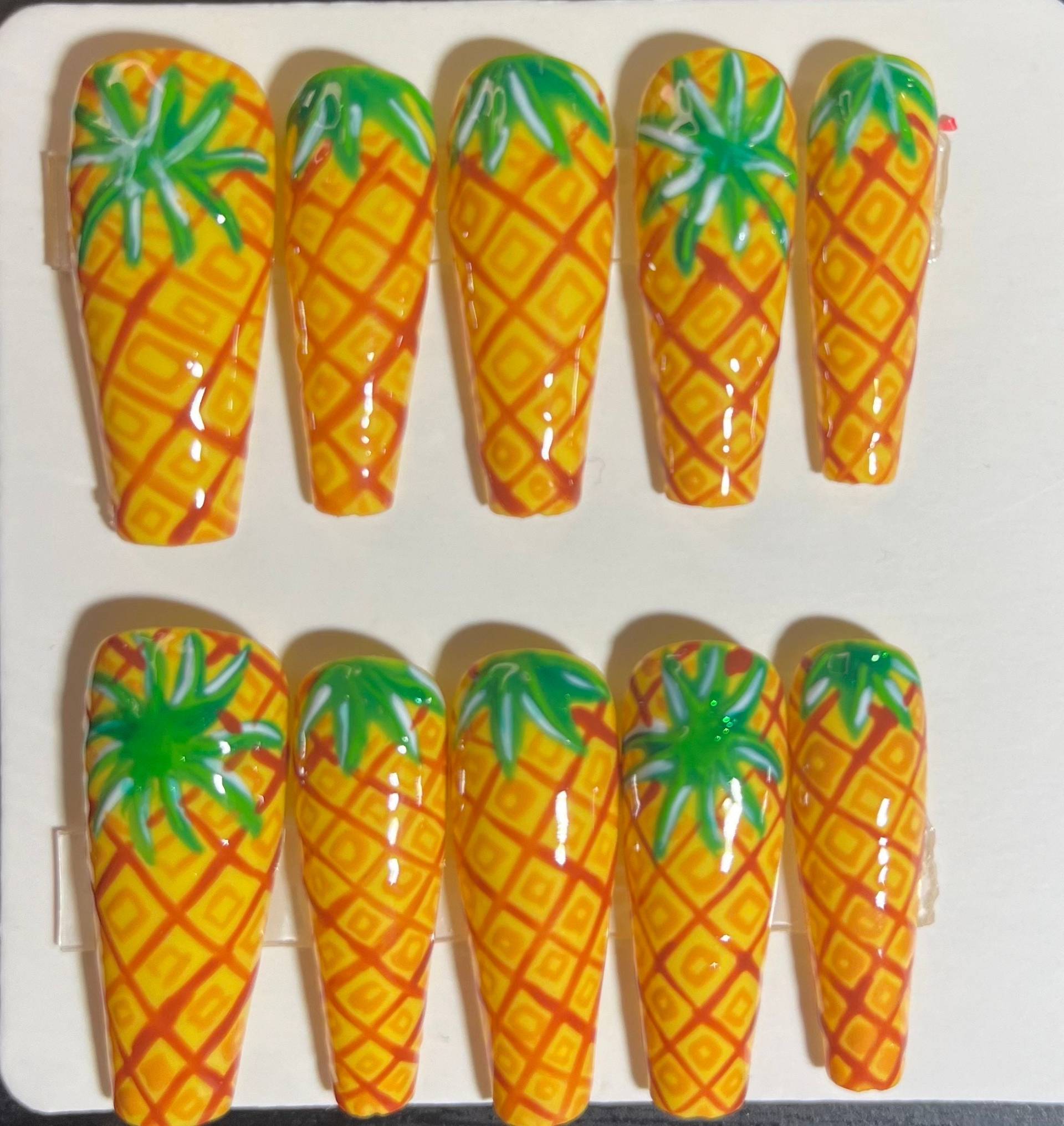 Ananas Nägel Ananas Nägel von PressandBling