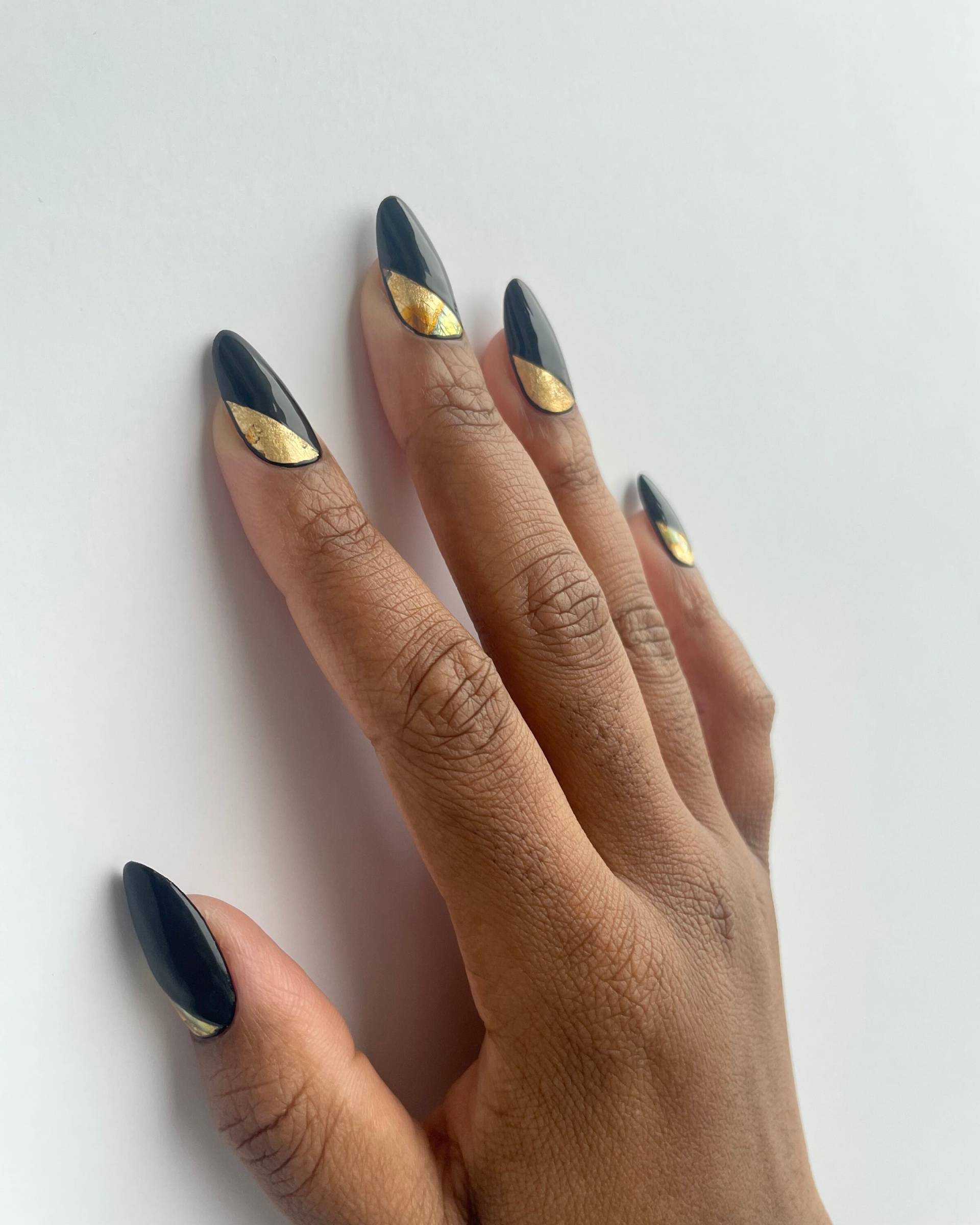 Schwarze Und Goldene Nägel/Luxusnägel Leimnägel Fake Nails von PressedbyjojoShop