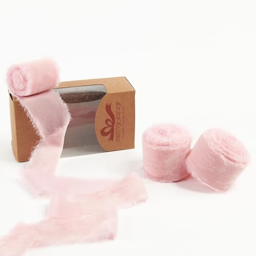 Pretty Jolly Rosa Samtband zum Verpacken von Geschenken, 5,1 cm, handgefertigt, ausgefranst, Vintage-Samtband für Weihnachtsbaum, Fransenbänder zum Basteln, Heimdekoration, Blumenstrauß, Kränze Pretty Jolly Rosa Samtband zum Verpacken von Geschenken, 5,1 cm, handgefertigt, ausgefranst, Vintage-Samtband für Weihnachtsbaum, Fransenbänder zum Basteln, Heimdekoration, Blumenstrauß, Kränze von Pretty Jolly