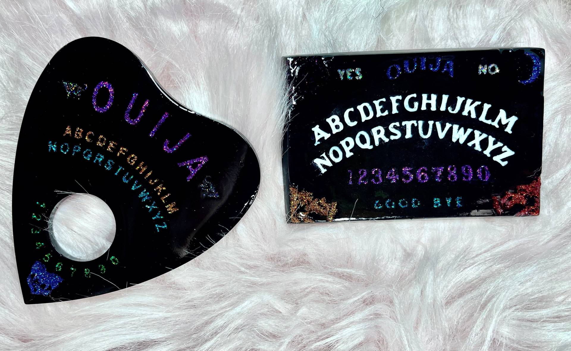 Glow in The Dark Ouija Board Oder Planchette von PrimandProperArtisan