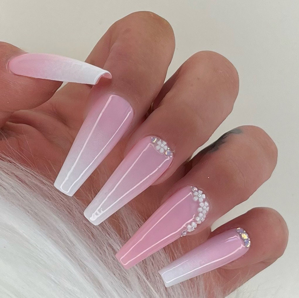 Press On Nails Babyboomer Blümchen Rosa Steinchen Weiß Press On Nails Babyboomer Blümchen Rosa Steinchen Weiß von PrincessNails01