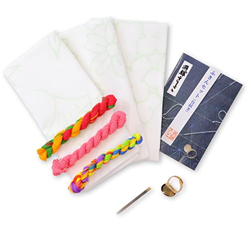 Hida Sashiko Kit, japanisches traditionelles Design-Nähset, Faden, Nadel, Fingerhut und 3 weiße Baumwolltücher mit Gitterlinienaufdruck (Kit B) von Product of Gifu Japan