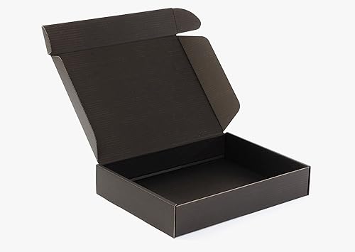 Faltkarton 50 Stück 430x330x80 mm Karton - Schwarz - Wellpappe - Stark 3-lagigem Karton - Versandkarton - Verpackung - Versandtaschen - Geschenkbox - Post - Warensendung - Steckverschluss - Schachtel von ProtectBox+