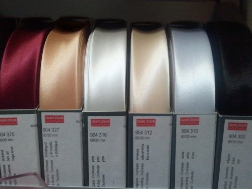 Prym 904310 Schrägband Duchesse, weiß, 100% PES, 30 mm Falzung: 60/30 mm | 30 m Prym 904310 Schrägband Duchesse, weiß, 100% PES, 30 mm Falzung: 60/30 mm | 30 m von Prym