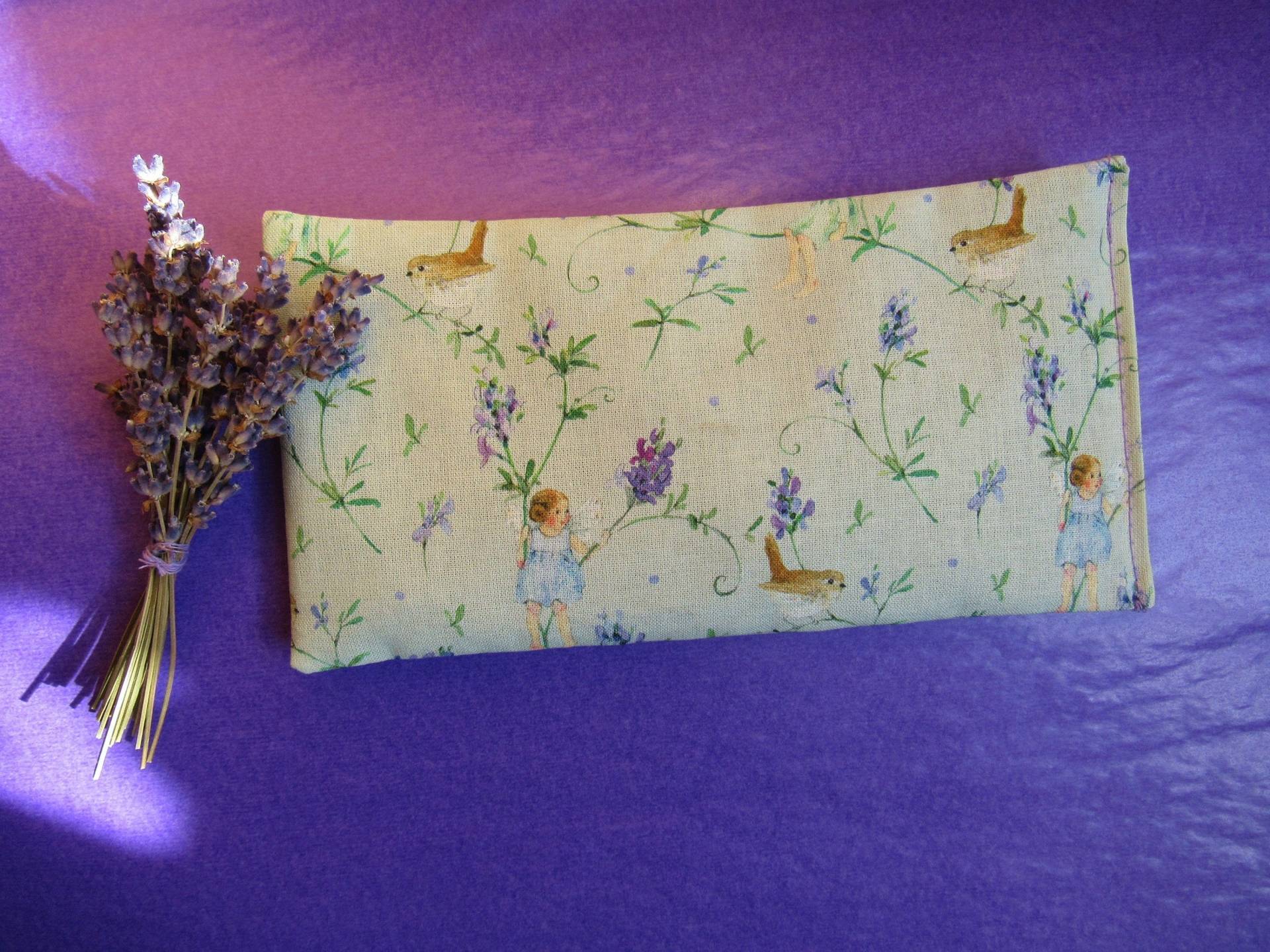 Waldorf Lavendel Augenkissen, Elfe, Frühling, Blumenkind, Muttertag Waldorf Lavendel Augenkissen, Elfe, Frühling, Blumenkind, Muttertag von Puppenprofi