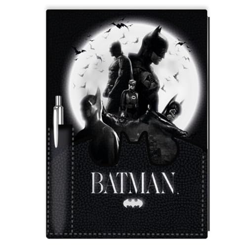 Batman A5 Premium Notizbuch & Stift Set - Offizielles DC Comics Batman Notizbuch und Stift Set, Design mit ikonischem Batman-Logo, perfekt zum Schreiben, Journaling, Verschenken, ideal für DC-Fans von Pyramid International