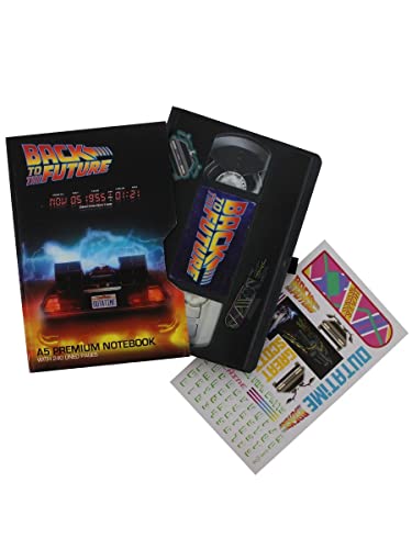Back To The Future Notizbuch A5 (Retro VHS Kassetten Design) Back To The Future A5 Tagebuch / Notizbuch in passender Geschenkbox, 240 linierte Seiten - Offizielles Lizenzprodukt von Pyramid International