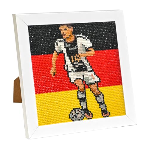 QDUODUO Fussball Diamond Painting mit Rahmen für Kinder ab 6 Jahre und Erwachsene Anfänger, JM10 Fußball 5D Diamant Malerei Bilder, 20x20cm Klein DIY Mosaikherstellung Bastelset für Jungen Geschenke QDUODUO Fussball Diamond Painting mit Rahmen für Kinder ab 6 Jahre und Erwachsene Anfänger, JM10 Fußball 5D Diamant Malerei Bilder, 20x20cm Klein DIY Mosaikherstellung Bastelset für Jungen Geschenke von QDUODUO