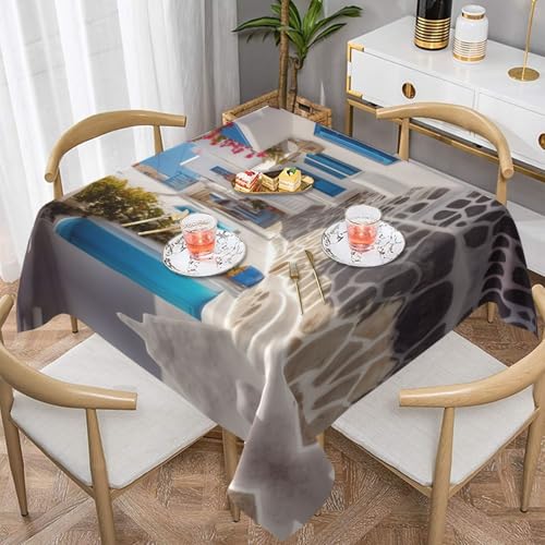 QGGHNISD Griechenland Street Square Tischdecke, wasserabweisend und knitterfrei, dekorative Tischdecke, geeignet für Hochzeiten im Innen- und Außenbereich, Hochzeiten, Partys, Picknicks, Dekorationen QGGHNISD Griechenland Street Square Tischdecke, wasserabweisend und knitterfrei, dekorative Tischdecke, geeignet für Hochzeiten im Innen- und Außenbereich, Hochzeiten, Partys, Picknicks, Dekorationen von QGGHNISD