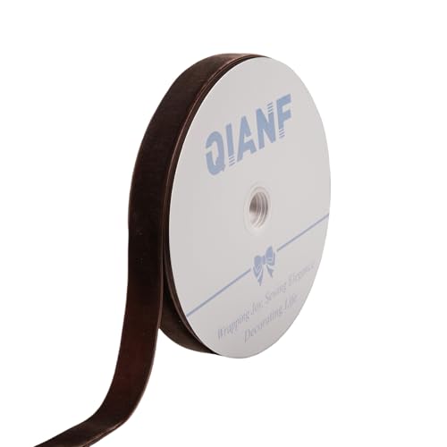 QIANF Braunes Vintage-Samtband, 2,5 cm x 22,7 m, Schokoladenbraun, Weihnachtsband für Geschenkverpackungen, Basteln, Weihnachtsbaumschmuck, Girlande, Dekorationen QIANF Braunes Vintage-Samtband, 2,5 cm x 22,7 m, Schokoladenbraun, Weihnachtsband für Geschenkverpackungen, Basteln, Weihnachtsbaumschmuck, Girlande, Dekorationen von QIANF