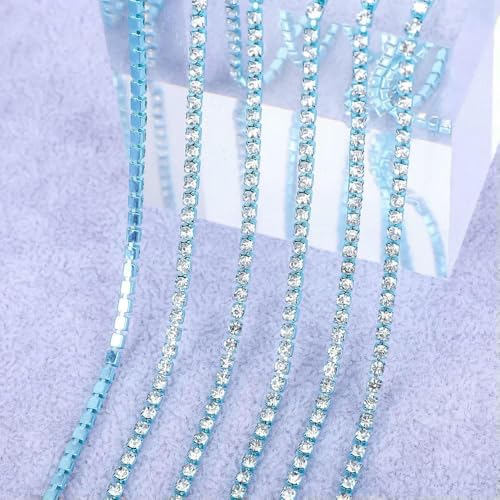 1 Yard/5 Yards Kristall-Strasssteine, Tassenkette, Gold-Diamant-Strass, dekorative Applikationen für Kleider, Kristallblau, SS12 (3,0 mm), 5 Yards von QOVBD