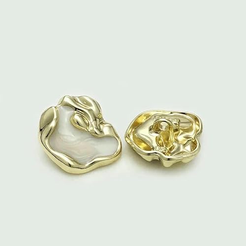 10 Stück 15 mm 18 mm 20 mm 23,0 mm Hochwertige, speziell geformte Metallknöpfe von Lexury, unregelmäßiger Pullover-, Mantel- und Jackenknopf, Großhandel, Goldweiß, 20 mm 10 Stück 15 mm 18 mm 20 mm 23,0 mm Hochwertige, speziell geformte Metallknöpfe von Lexury, unregelmäßiger Pullover-, Mantel- und Jackenknopf, Großhandel, Goldweiß, 20 mm von QOVBD