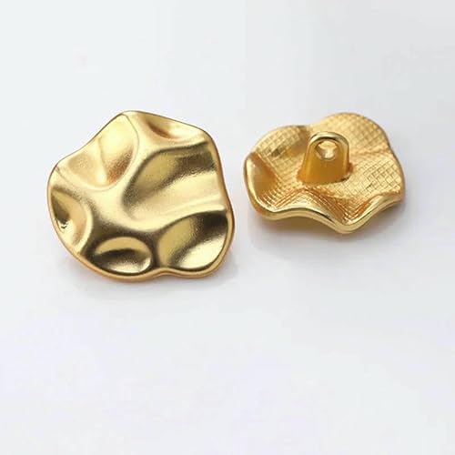 10 Stück Metallknöpfe mit unregelmäßigem Design für trendige Kleidung, Pullover, Strickjacke, Mantel, DIY-Nähzubehör, Knöpfe, ganz, A, golden, 18 mm 10 Stück Metallknöpfe mit unregelmäßigem Design für trendige Kleidung, Pullover, Strickjacke, Mantel, DIY-Nähzubehör, Knöpfe, ganz, A, golden, 18 mm von QOVBD