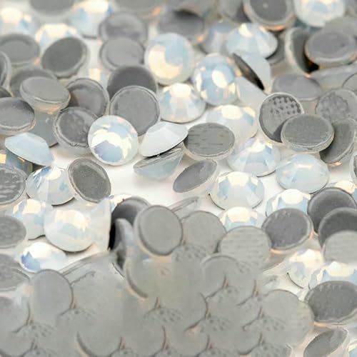 10.000 Stück Glaskristall-Hotfix-Strasssteine mit flacher Rückseite, Glitzer-Strasssteine für DIY-Stoffkleidung, 044 Weißopal, SS16 – 10.000 (Stück) von QOVBD