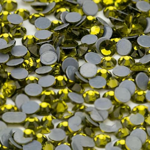 10.000 Stück Großhandels-Glaskristall-Hotfix-Strasssteine mit flacher Rückseite, Glitzer-Strasssteine für DIY-Stoffkleidung, 021 Olivine-SS12 – 10.000 (Stück) von QOVBD