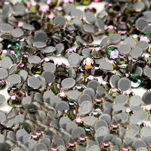 10.000 Stück Großhandels-Glaskristall-Hotfix-Strasssteine mit flacher Rückseite, Glitzer-Strasssteine für DIY-Stoffkleidung, 064 Green Flare, SS12 – 10.000 (Stück) von QOVBD