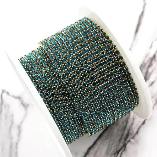 Bekleidungszubehör 10 Yards/Rolle Glaskristall-Strasssteine, goldene Klauenbecherkette, Strassbesatz, DIY-Kleidung/Taschen/Hochzeitskleid, Pfauenblau, SS4, 1 Rolle von QOVBD