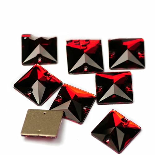 Brillante siamrote Farbe zum Aufnähen von Strass-Applikation, losem Edelstein, flache Rückseite, Motiv-Strass, DIY-Diamant für Kleidungsstücke, quadratisch, 10 mm, 30 Stück, 1 mm von QOVBD