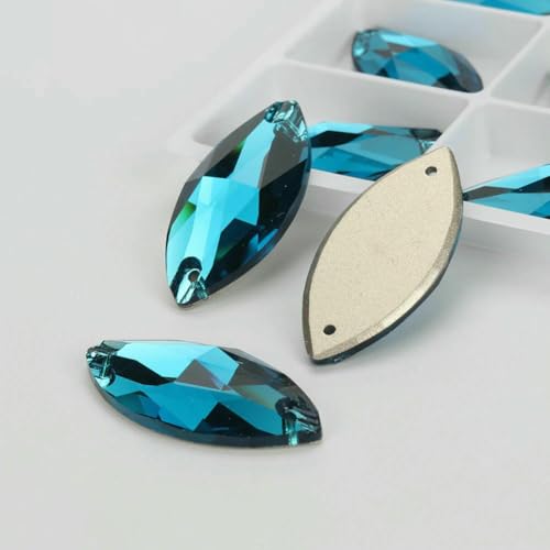 Flache Navette-Schnalle aus Glas, Nähsteine mit flacher Rückseite, zum Aufnähen von Strasssteinen für Kleidertaschen, T229, blauer Zirkon, 36 Stück, 9 mm, 18 mm Flache Navette-Schnalle aus Glas, Nähsteine mit flacher Rückseite, zum Aufnähen von Strasssteinen für Kleidertaschen, T229, blauer Zirkon, 36 Stück, 9 mm, 18 mm von QOVBD