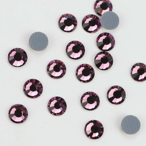 Lilafarbene Flatback-Hotfix-Strasssteine für Schuhe, Taschen, Stoff, Kleidungsdekoration, DIY-Schmuckzubehör, 185 Lris, 1,4,0 mm SS4, 1440 Stück von QOVBD