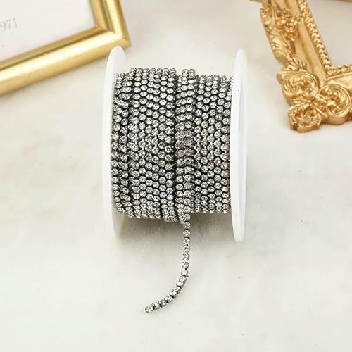 SS4.5-SS18 (1,5 mm-4,5 mm) glitzernde, klare Kristall-Strass-Cup-Kette zum Aufnähen von Strassbesatz für DIY-Kleidung, Bastel-Cup-Kette, Gunblack-Kristall, SS18 (4,5 mm), 4,5 m von QOVBD
