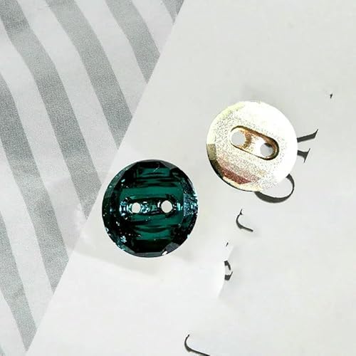 10 Stück Kristall-Diamant-Glasknöpfe für Damenkleidung, Hemden, Dekoration, zwei Löcher, Kleiderknopf, 10 mm, dunkelgrün, 10 mm 10 Stück Kristall-Diamant-Glasknöpfe für Damenkleidung, Hemden, Dekoration, zwei Löcher, Kleiderknopf, 10 mm, dunkelgrün, 10 mm von QPFNEI