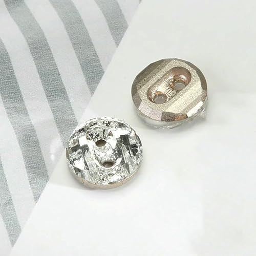 10 Stück Kristall-Diamant-Glasknöpfe für Damenkleidung, Hemden, Dekoration, zwei Löcher, Kleiderknopf, 10 mm, weiße Farbe, 10 mm 10 Stück Kristall-Diamant-Glasknöpfe für Damenkleidung, Hemden, Dekoration, zwei Löcher, Kleiderknopf, 10 mm, weiße Farbe, 10 mm von QPFNEI