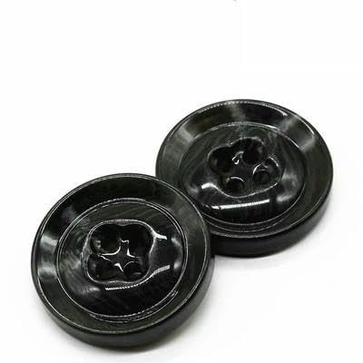 6 Teile/los 18-34,0mm Weiß schwarz braun harz runde vier-auge tasten männer frauen kaschmir mantel jacke anzug tasten C078-G-34.0mM 6 Teile/los 18-34,0mm Weiß schwarz braun harz runde vier-auge tasten männer frauen kaschmir mantel jacke anzug tasten C078-G-34.0mM von QPFNEI