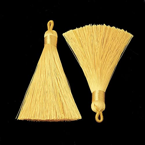 10 Stück, Golden Yellow Silky Soft 8 cm - 9 cm Quasten mit Schlaufen. Für Lesezeichen, Schmuck, Schlüsselanhänger, Anhänger, Dekoration, Handwerk von QPSupplies