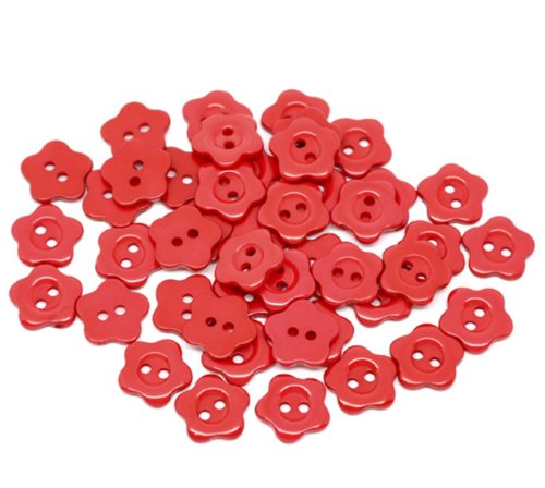100 Stück – rote Blumenform, 14 mm Harzknöpfe. Ideal zum Basteln, Stricken, Nähen, Kurzwaren von QPSupplies