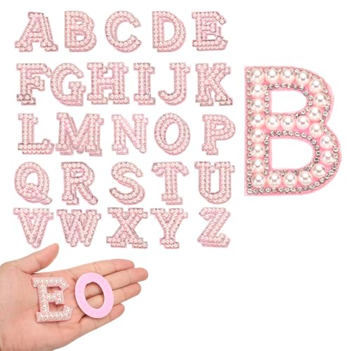 QUARKZMAN 52 Stück Strass-Bügelbuchstaben, A-Z Selbstklebende Glitzernde Strass-Alphabet-Buchstaben-Aufkleber-Applikationen für DIY-Jacken, Hüte, Kleidung, Rucksäcke, Pink von QUARKZMAN