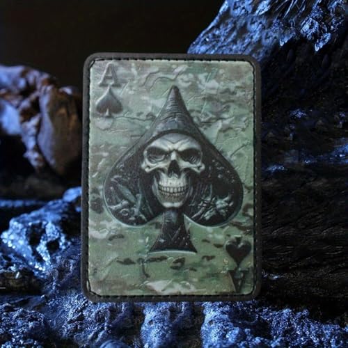 Klett Patch,Totenkopf Spielkarten Patches Klett, PVC Taktisches Militärisches Patch-Abzeichen, DIY Kleidung Jacke Rucksack Hut Dekoration Klettpatches, Ausgestattet Mit Klettverschluss von Qeuufieu