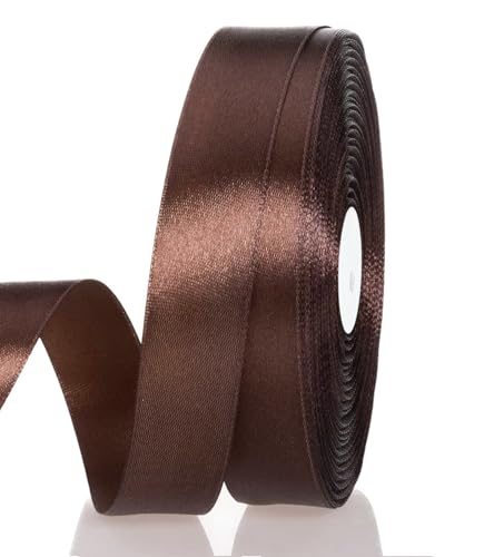 Satinband Braun 15 mm Breit Schleifenband, 91 Meters Geschenkband Stoffband Satin Dekoband Seidenband zum Basteln, Geschenkverpackung, Kunsthandwerk, Geburtstag Hochzeit Taufe Weihnachten Dekoration Satinband Braun 15 mm Breit Schleifenband, 91 Meters Geschenkband Stoffband Satin Dekoband Seidenband zum Basteln, Geschenkverpackung, Kunsthandwerk, Geburtstag Hochzeit Taufe Weihnachten Dekoration von Qikaara