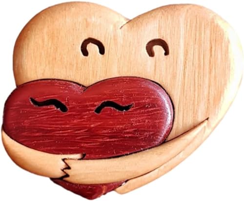 A Hug from My Heart for You Handgefertigte Holzschnitzereien, A Hug from My Heart to Yours, Wooden a Hug from My Heart, Kreativer Holzanhänger für Sie und Ihn (C) von Qoobom