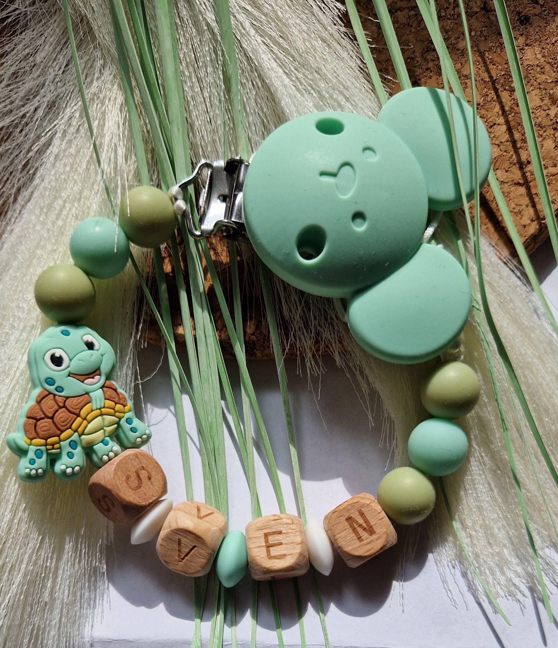 Schnullerkette Mit Schildkröte Motiv|Aus Silikon Und Holz|Bpa Frei|Schadstofffrei|Sicherheitsperle|Geschenk Zur Geburt|Werdende Eltern|Baby Schnullerkette Mit Schildkröte Motiv|Aus Silikon Und Holz|Bpa Frei|Schadstofffrei|Sicherheitsperle|Geschenk Zur Geburt|Werdende Eltern|Baby von RGdesignn