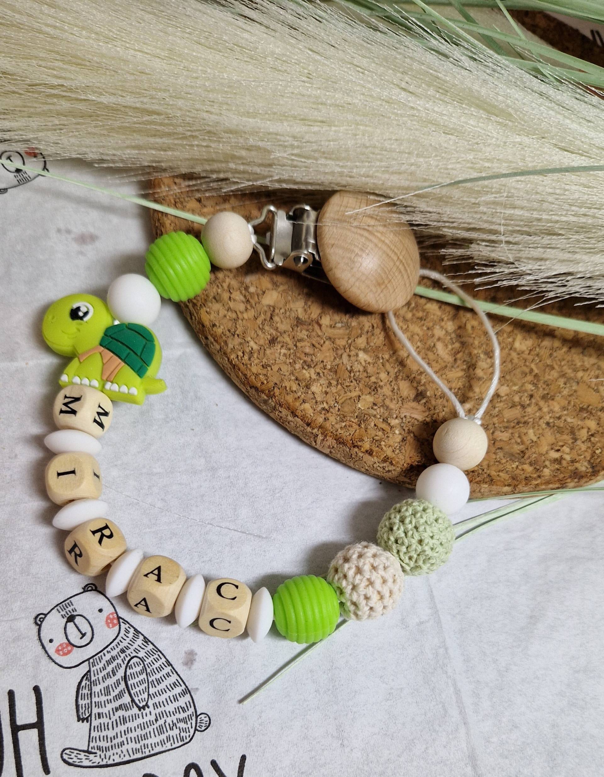 Schnullerkette Mit Schildkröte Motiv|Aus Silikon Und Holz|Bpa Frei|Schadstofffrei|Sicherheitsperle|Geschenk Zur Geburt|Werdende Eltern|Baby Schnullerkette Mit Schildkröte Motiv|Aus Silikon Und Holz|Bpa Frei|Schadstofffrei|Sicherheitsperle|Geschenk Zur Geburt|Werdende Eltern|Baby von RGdesignn
