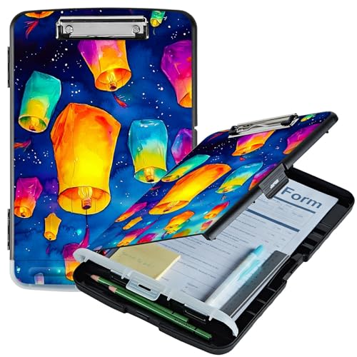 RWUTYTIUL Blaue Laterne A4-Klemmbrett mit Stifthalter, Klemmbrett-Organizer, Still-Klemmbrett, faltbarer Aktenordner, Kunststoff-Klemmbrett, Folio-Clipboard für Büro, Studenten, Klassenzimmer, Arzt RWUTYTIUL Blaue Laterne A4-Klemmbrett mit Stifthalter, Klemmbrett-Organizer, Still-Klemmbrett, faltbarer Aktenordner, Kunststoff-Klemmbrett, Folio-Clipboard für Büro, Studenten, Klassenzimmer, Arzt von RWUTYTIUL